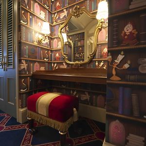 Tokyo Disneyland Hotel